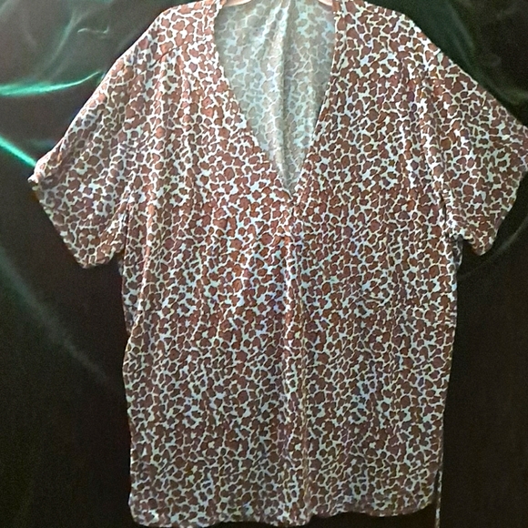 Short sleeved blouse - Picture 1 of 6
